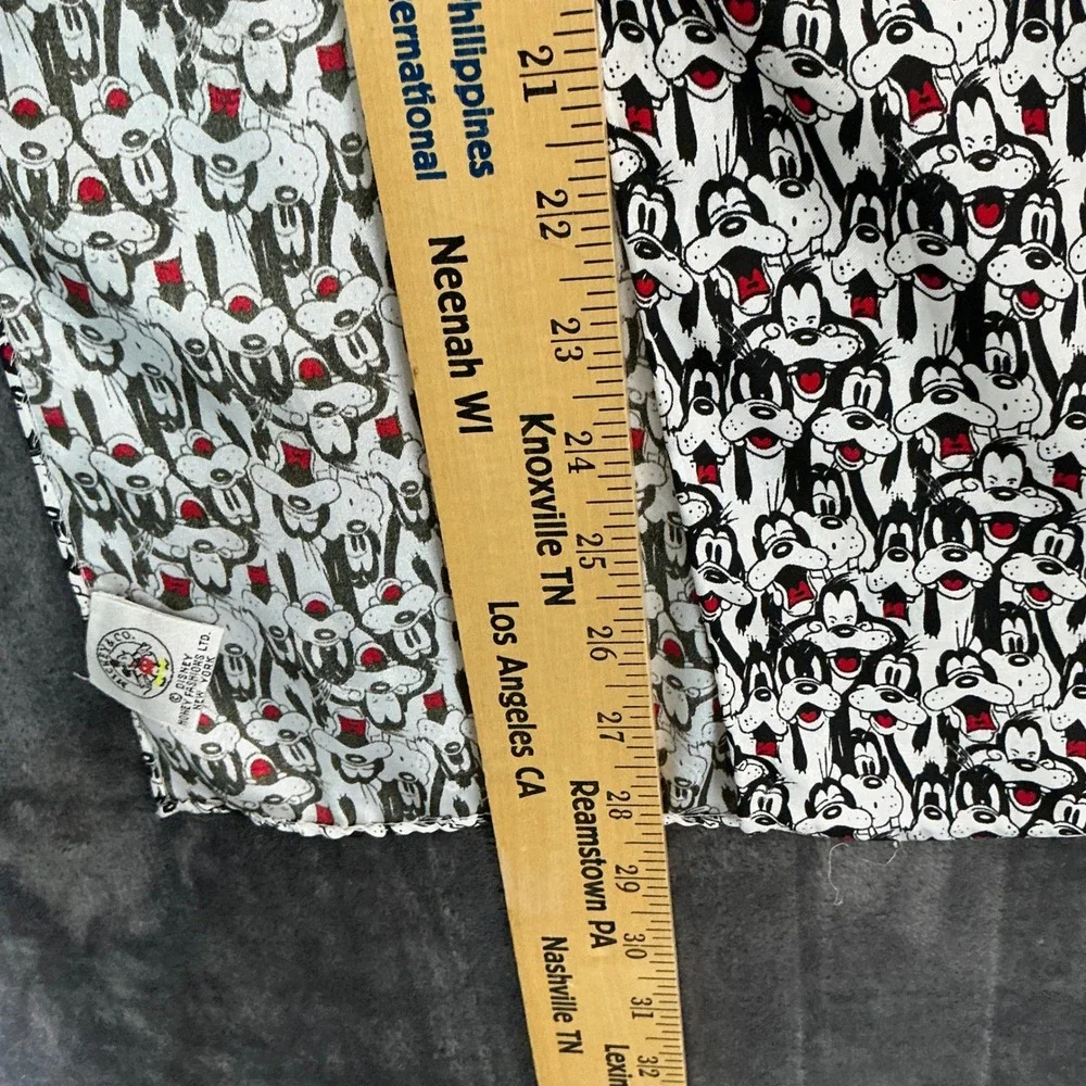 Vintage Mickey & Co Disney Goofy Infinity Scarf Honey Fashions Black White Red